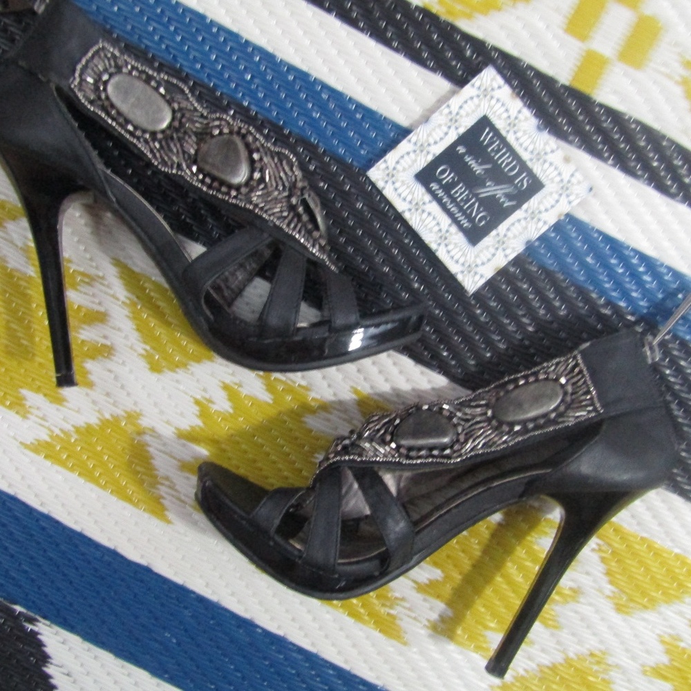 Givona Jolie Womens Dressy Embellished Sandals 6.5